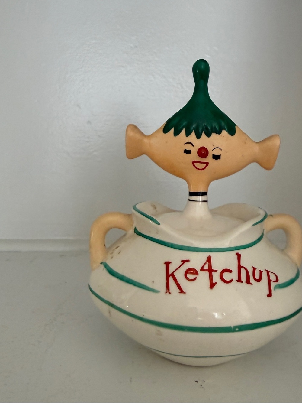 Vintage Ketchup Ceramic Cruet with Figurine Top - Cream, Green, Red - Picture 2 of 5